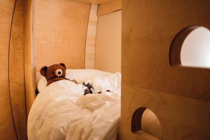 Room 9 of 26