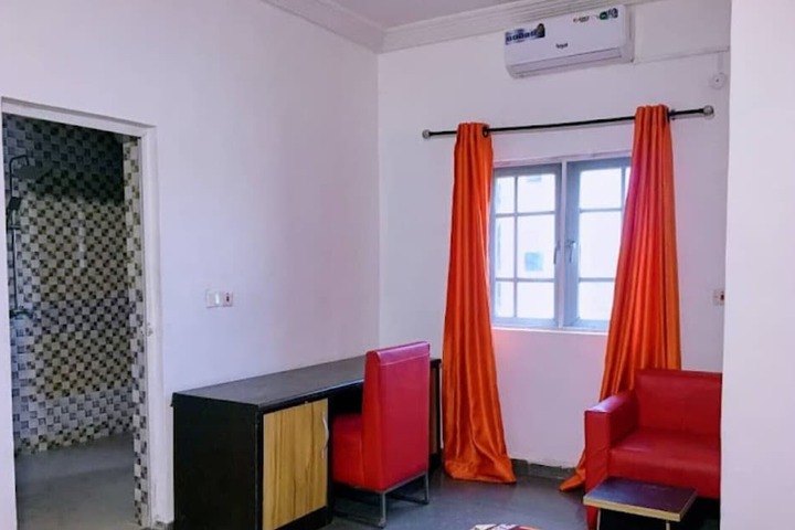 Room 10 of 20