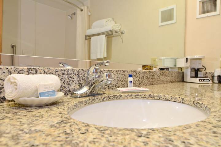 Bathroom amenities