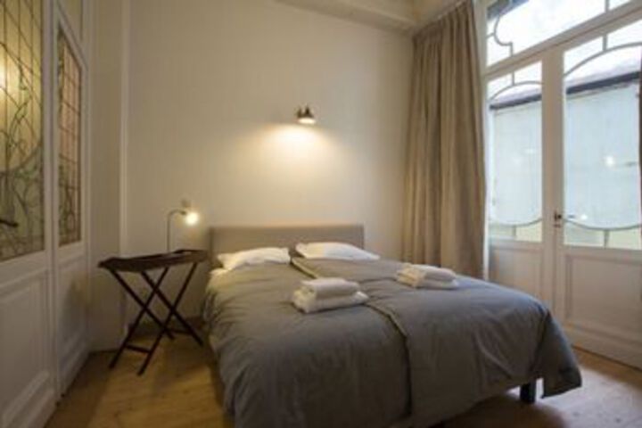Room 47 of 168