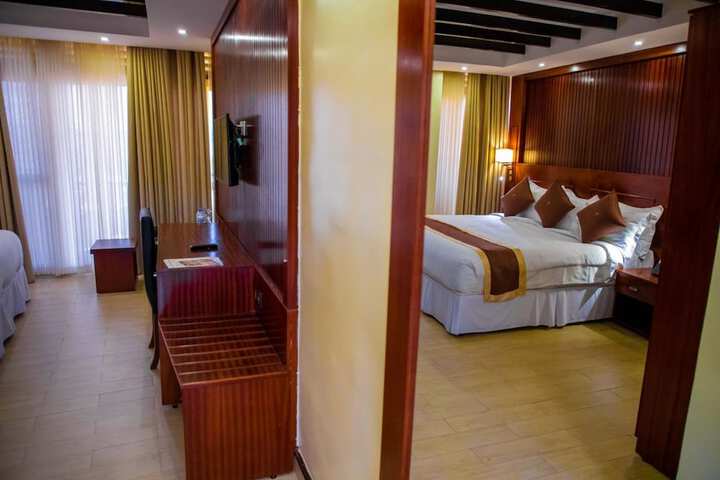 Room 21 of 46