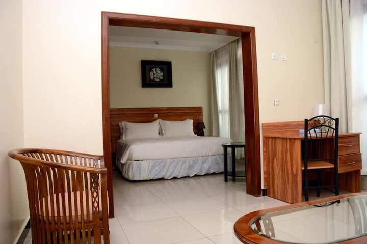 Room 5 of 39