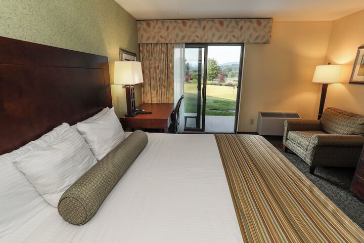 Room 43 of 113
