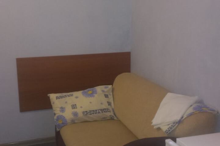 Room 22 of 54