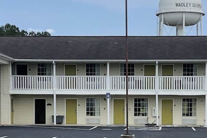 Hotel 12 of 13