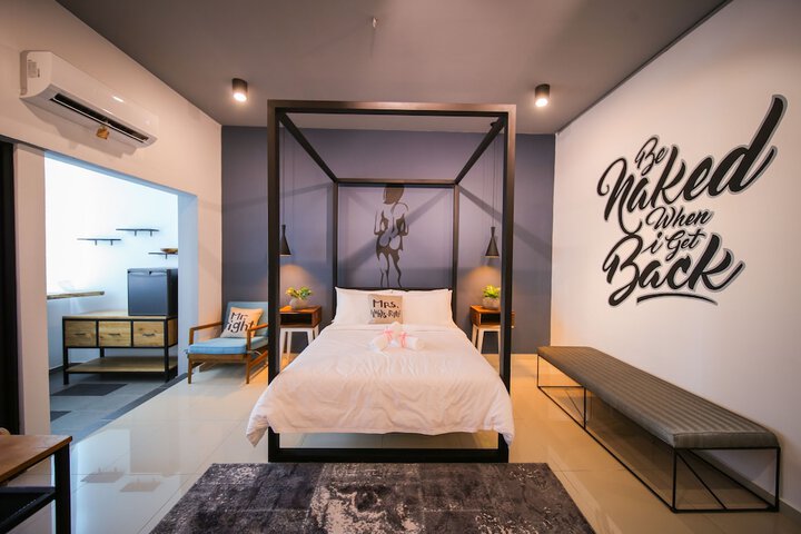 Room 75 of 121
