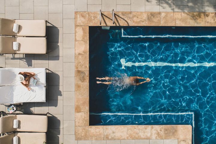 Rooftop pool