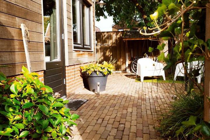 General 9 of 30