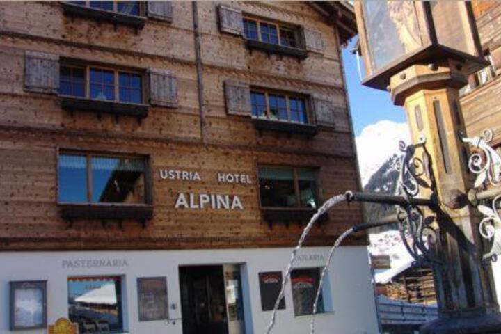 Familienhotel Alpina