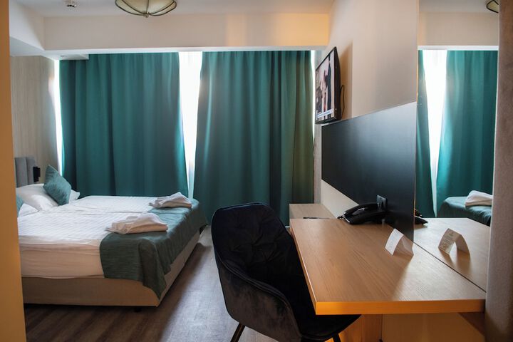 Room 22 of 62