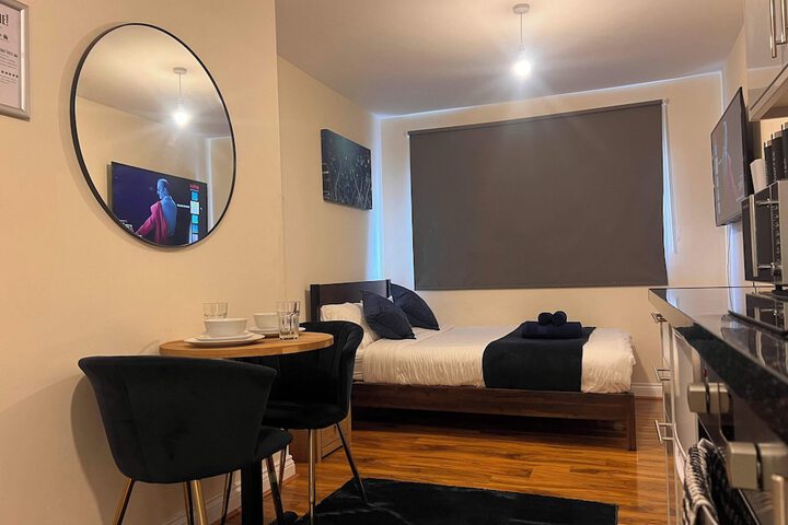 Room 60 of 94