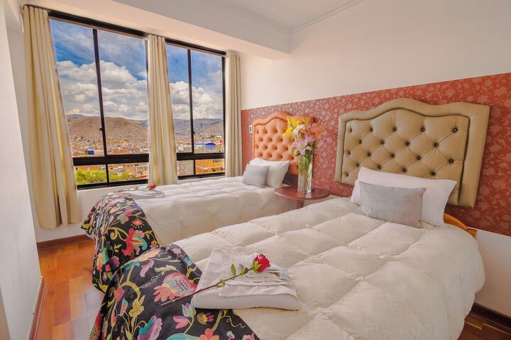 Room 4 of 50