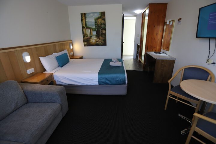 Room 8 of 56