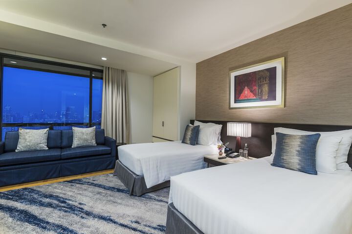 Room 13 of 280