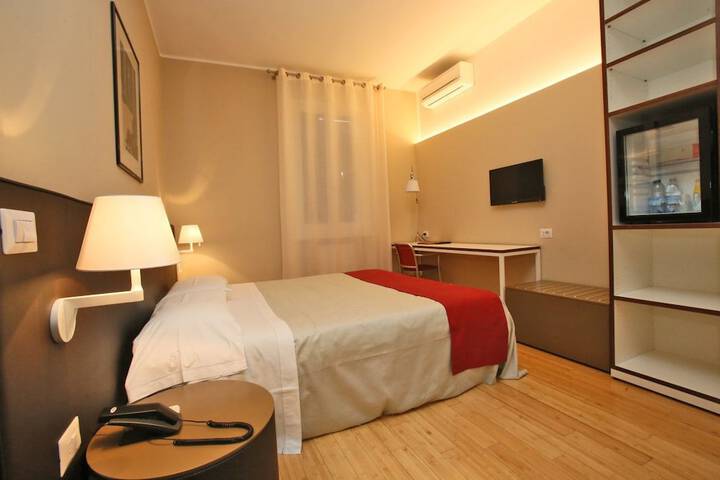 Mini Hotel Le Ville in Modena