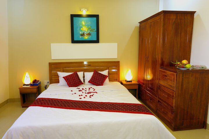 Room 20 of 29
