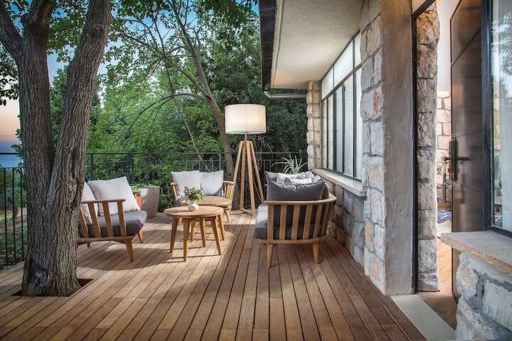 Terrace/Patio 36 of 105