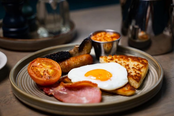 Breakfast/Coffee Service 29 of 50