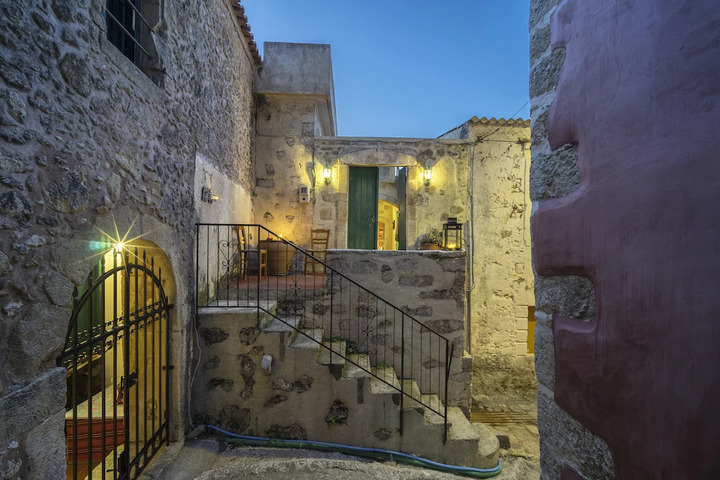 Moundros 1620 Venetian Residence