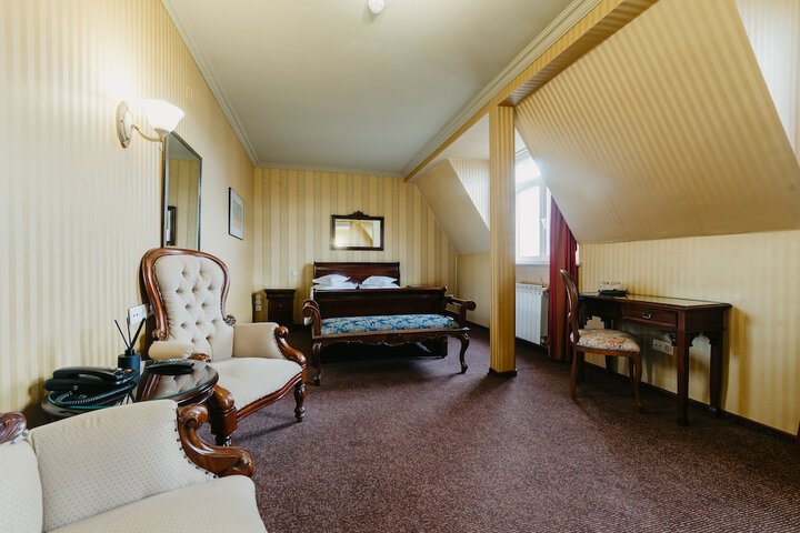 Room 36 of 36