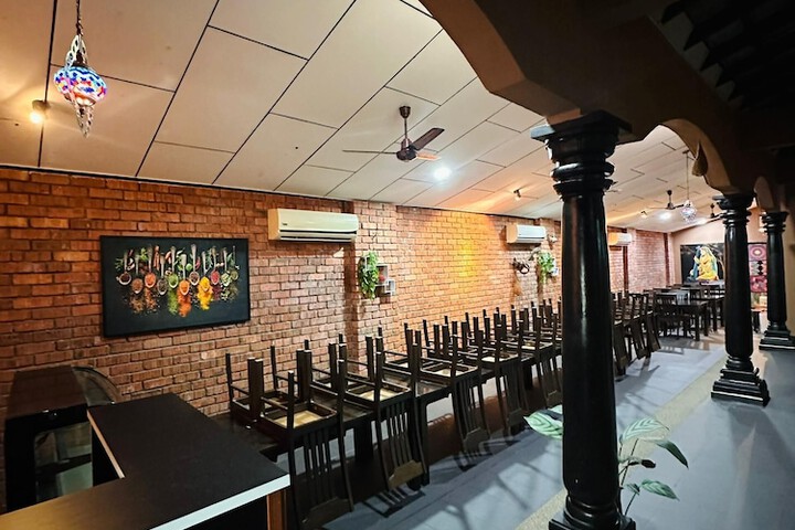 Dining 60 of 75