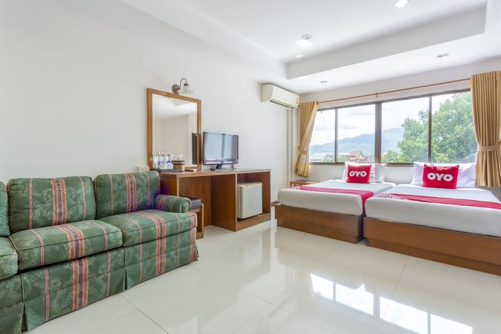Room 16 of 40