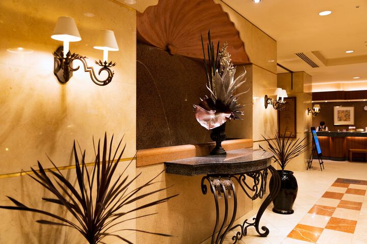 Hotel 3 of 65