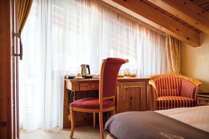 Room 7 of 70