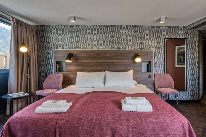Room 43 of 191