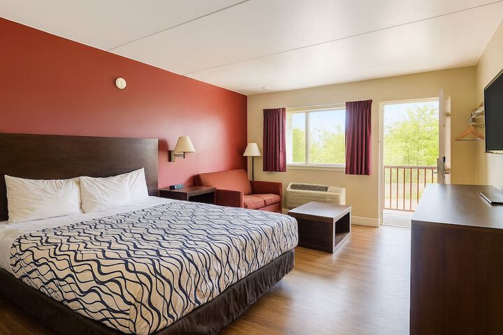 Room 4 of 22