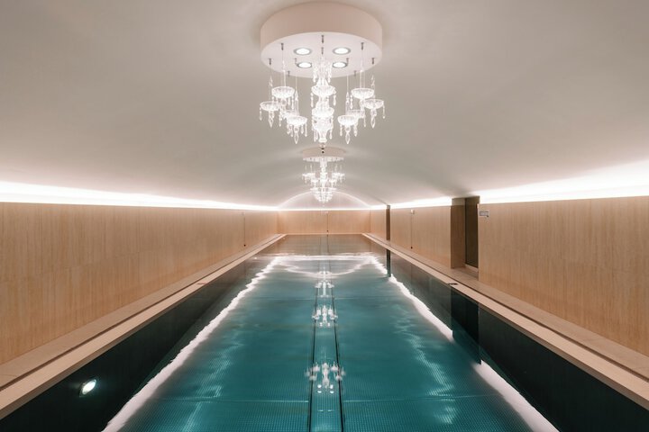 Pool 51 of 124