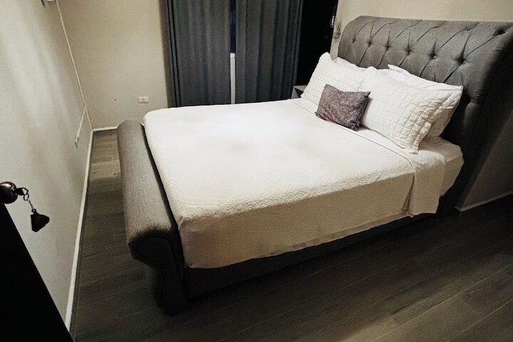 Room 15 of 25