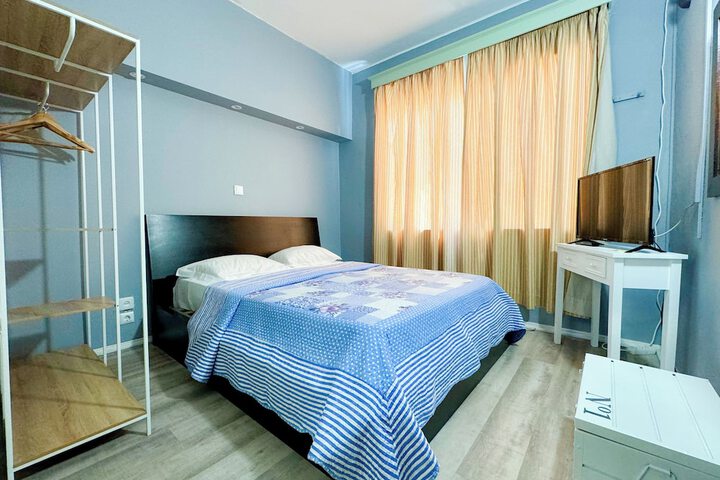 Room 13 of 35
