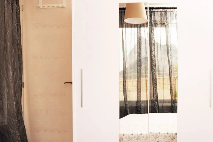 Room 2 of 14
