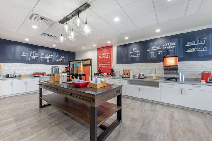 Breakfast/Coffee Service 23 of 29