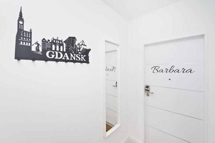 Ballroom/Hall 167 of 181
