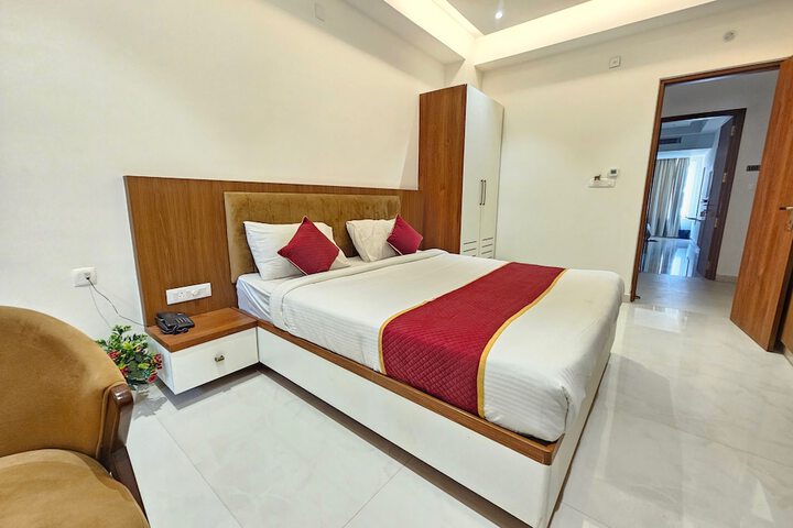 Room 16 of 21