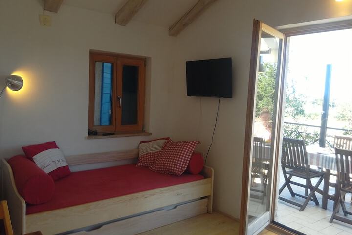 Room 30 of 91