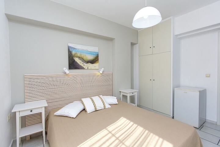 Room 7 of 60