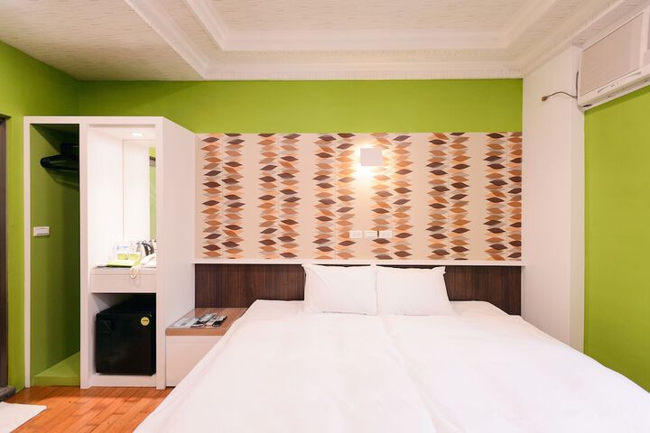 Room 40 of 97