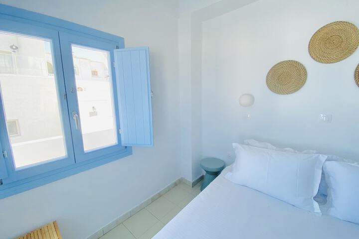 Room 26 of 61