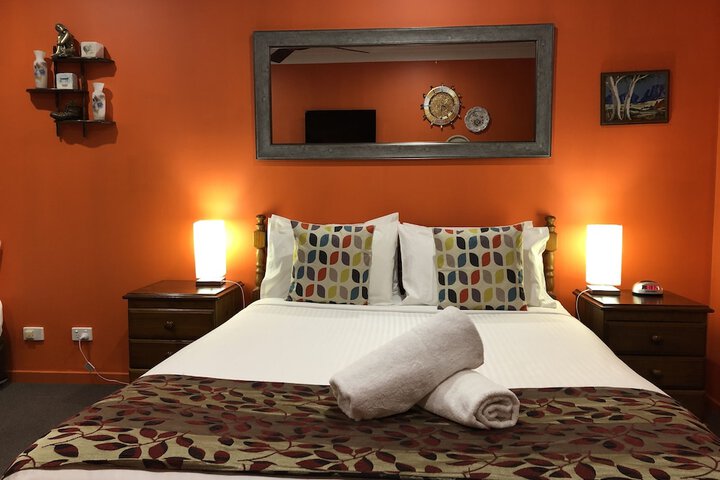 Room 20 of 103