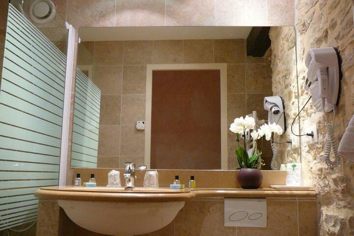 Bath Amenities