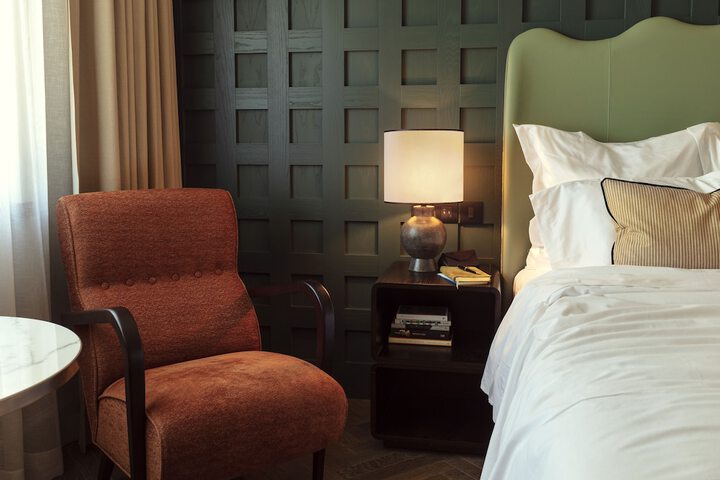 Room 8 of 26