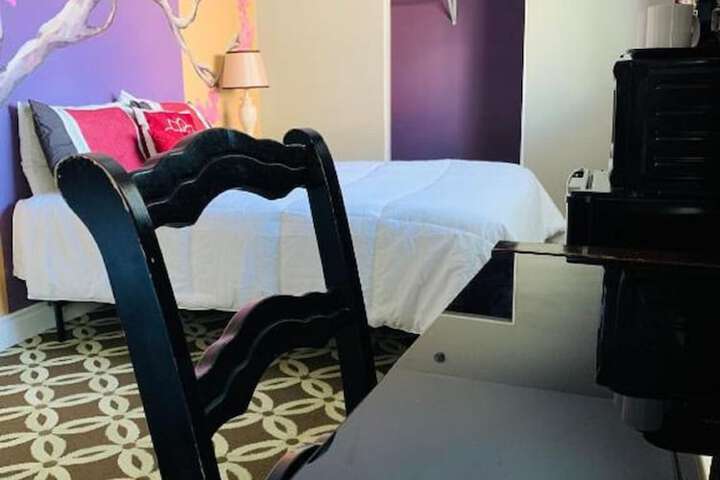 Room 14 of 24