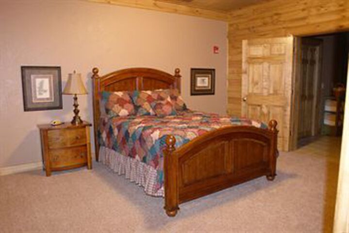 Room 3 of 10