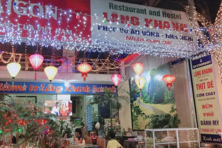 restaurant