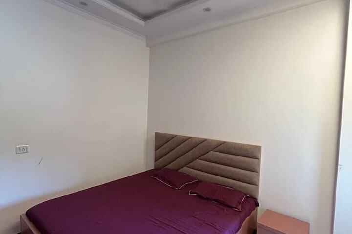Room 9 of 23