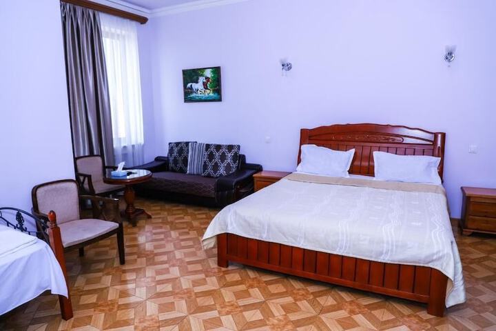 Room 60 of 123