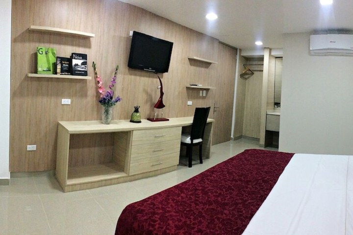Room 10 of 45